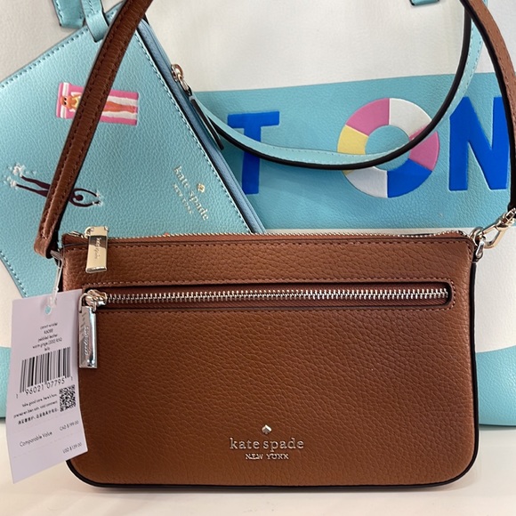 Kate Spade Leila Pebble Leather Convertible Wristlet Wallet Clutch
Warm Gngrbrd - Picture 6 of 16